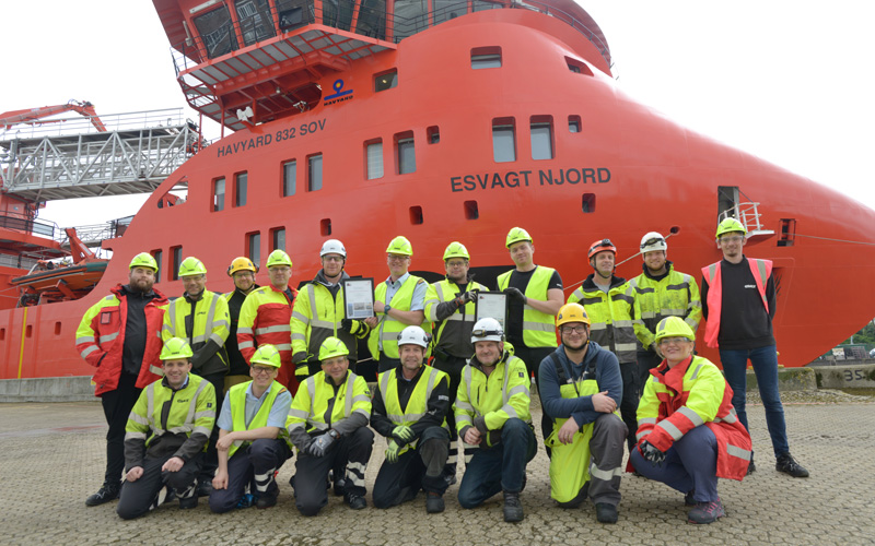 Dudgeon offshore wind farm has recognised those aboard the Esvagt Njord with a 
                    safety award for their life saving actions in rescue of seven fishermen